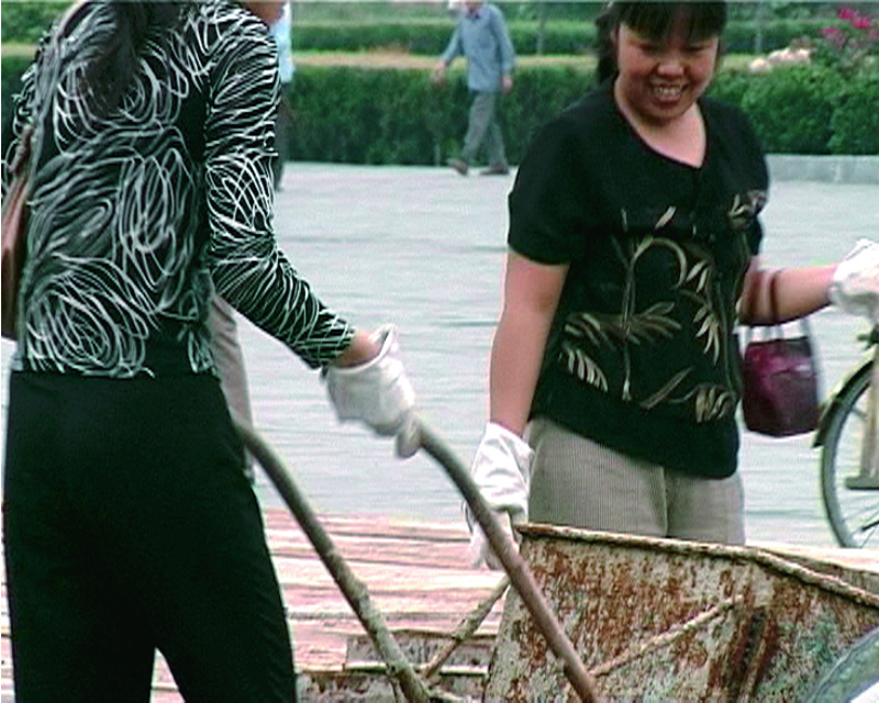 Metropolis, Report from China-11